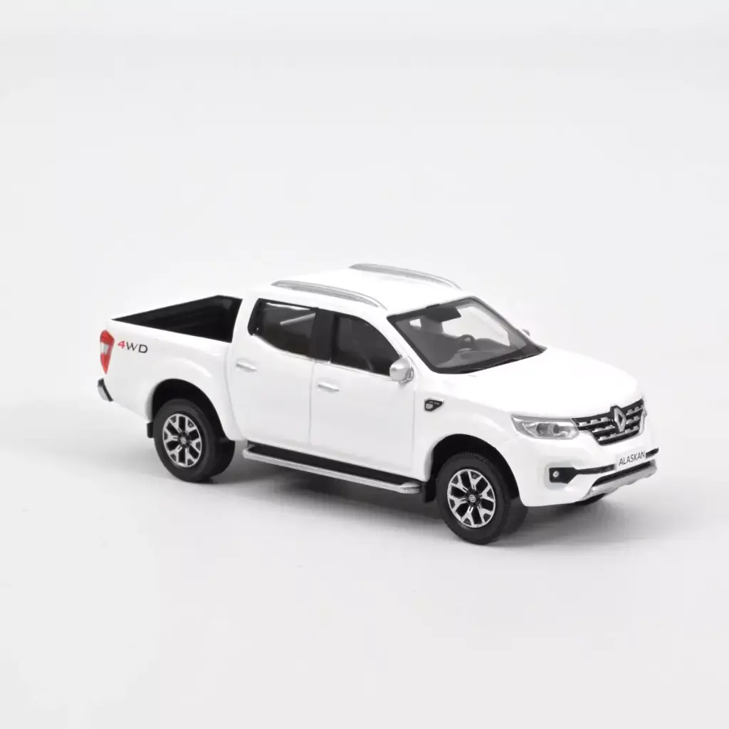 renault-alaskan-2017-blanc-1-43 (1).webp