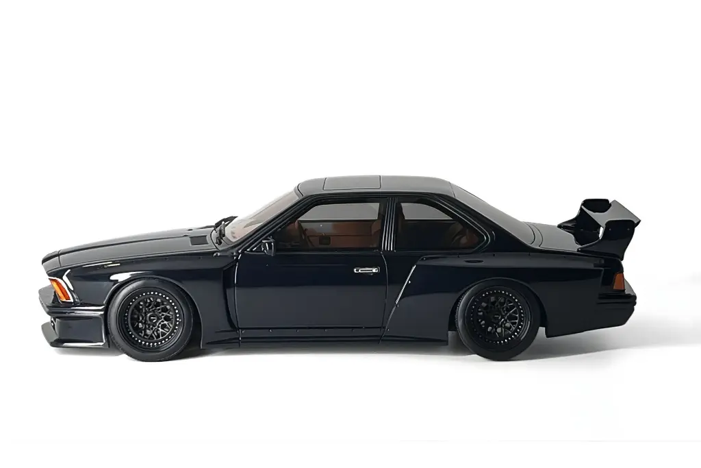ot1184-bmw-635-csi-e24-widebody-by-coutner-deep-blue-metallic-2021-04.webp