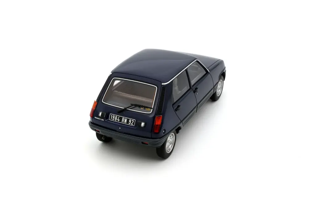 renault-5-gtl-blue-roi-1984 (2).webp