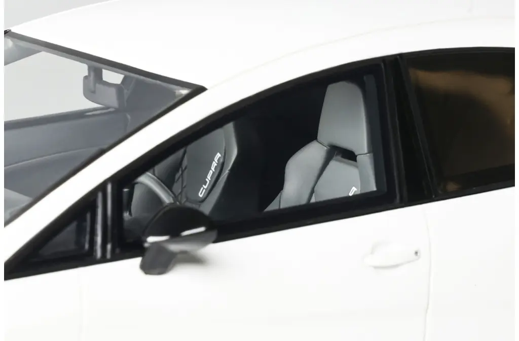 seat-leon-mk2-cupra-r-candy-white-b9a-2010 (10).webp