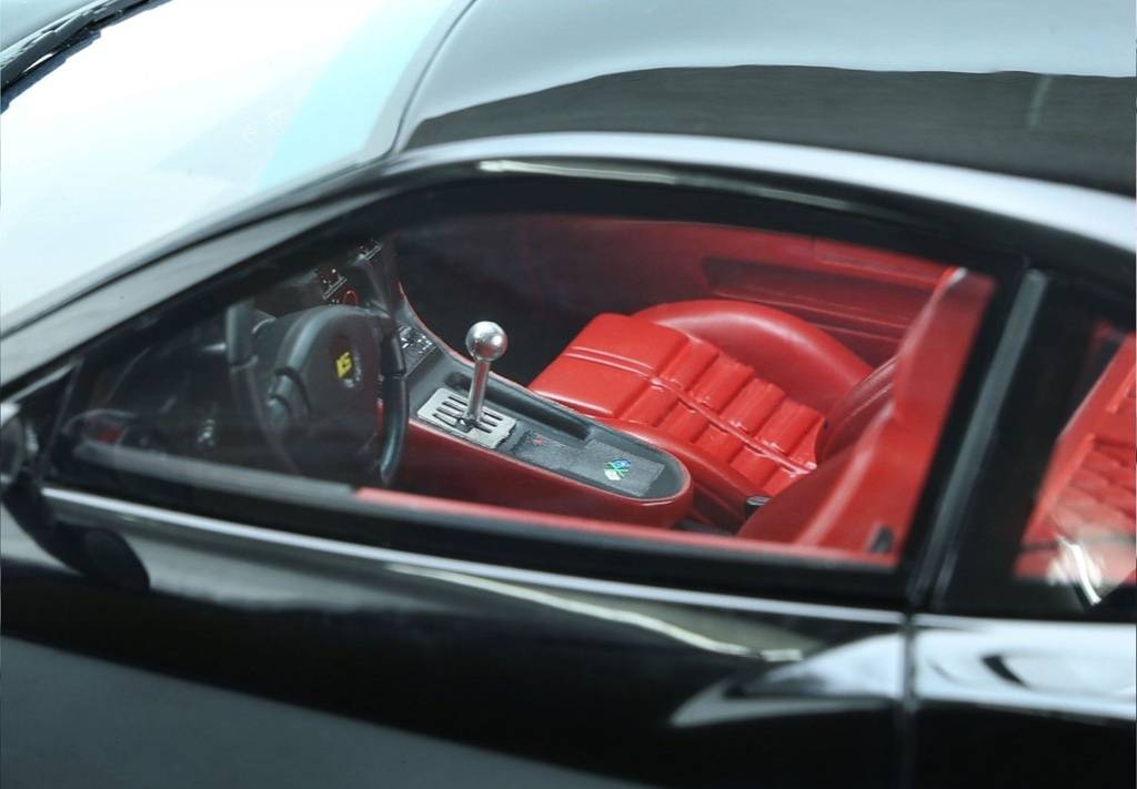 1:18 KOENIG SPECIALS 550 (FERRARI F550) - 1997 - EDICIÓN LIMITADA NUMERADA