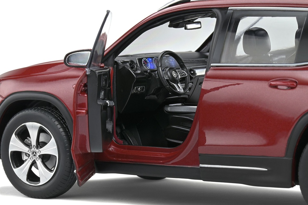 1:18 MERCEDES-BENZ GLB (X247)  - 2019