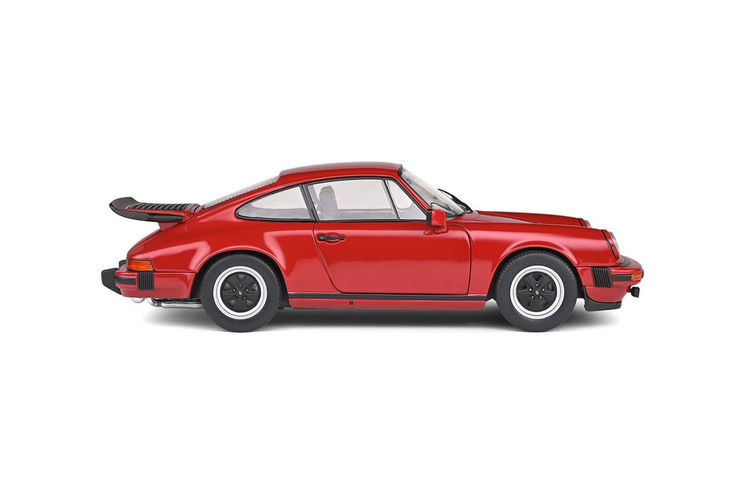 1:18 PORSCHE 911 CARRERA 3.2- 1984 EDICIÓN ESPECIAL