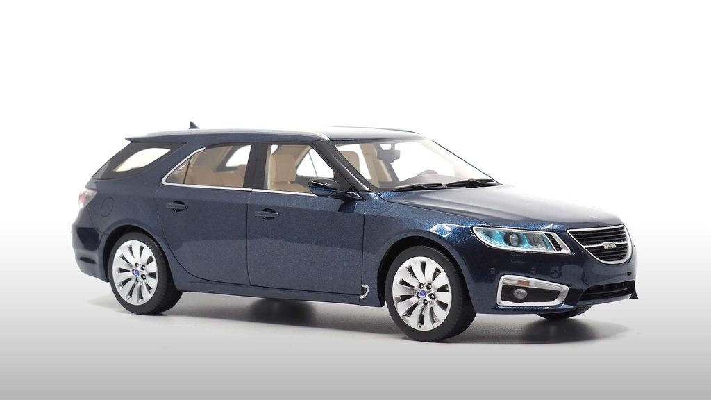 1:18 SAAB 9-5 SPORTCOMBI - 2010 EDICIÓN LIMITADA NUMERADA