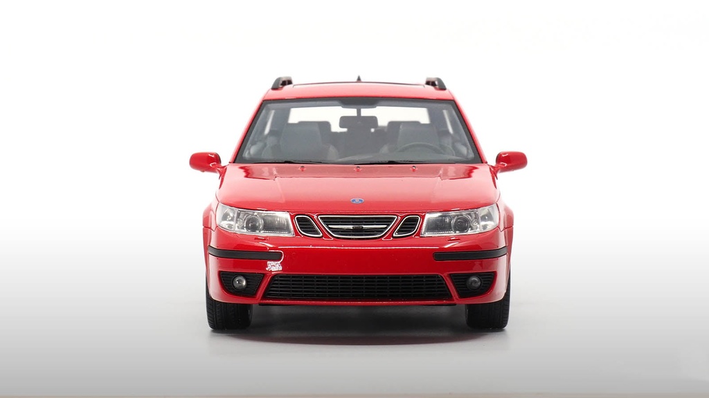 1:18 SAAB 9-5 SPORTCOMBI AERO - 2005