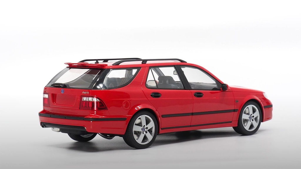 1:18 SAAB 9-5 SPORTCOMBI AERO - 2005