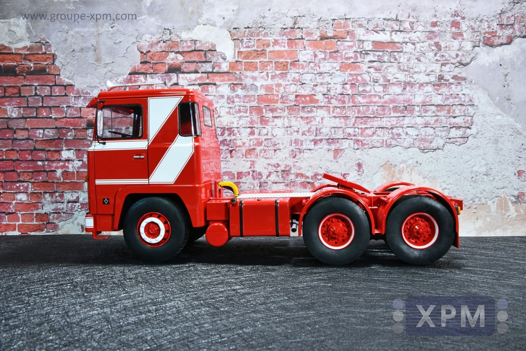 1:18 SCANIA 141 - 1976