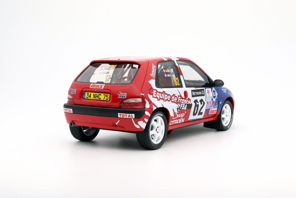 1:18  CITROËN SAXO VTS RALLY RAC LOMBARD 2000  (VERSIÓN NOCHE) # S. LOEB & D. ELENA - 2000 EDICIÓN LIMITADA NUMERADA