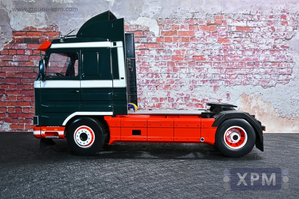 1:18 SCANIA 143M 500 - 1995