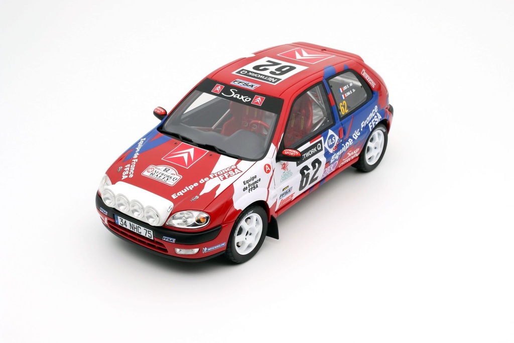1:18  CITROËN SAXO VTS RALLY RAC LOMBARD 2000  (VERSIÓN NOCHE) # S. LOEB & D. ELENA - 2000 EDICIÓN LIMITADA NUMERADA