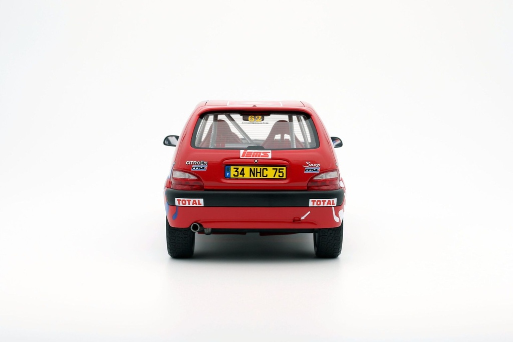1:18  CITROËN SAXO VTS RALLY RAC LOMBARD 2000  (VERSIÓN NOCHE) # S. LOEB & D. ELENA - 2000 EDICIÓN LIMITADA NUMERADA