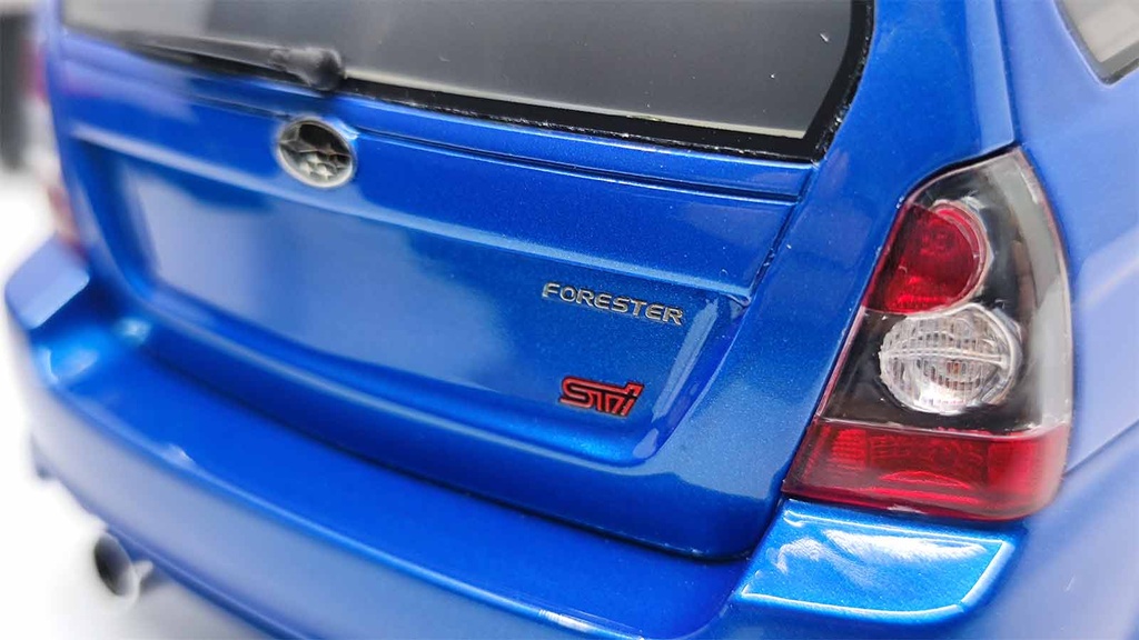 1:18 SUBARU FORESTER STI - 2007 EDICIÓN LIMITADA NUMERADA