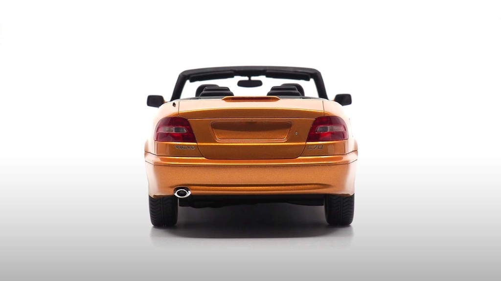 1:18 VOLVO C70 CONVERTIBLE - NEW EDITION - 1999 EDICIÓN LIMITADA NUMERADA