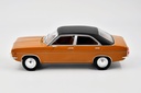 1:24 CHRYSLER 180 - 1975 + VITRINA 1:24