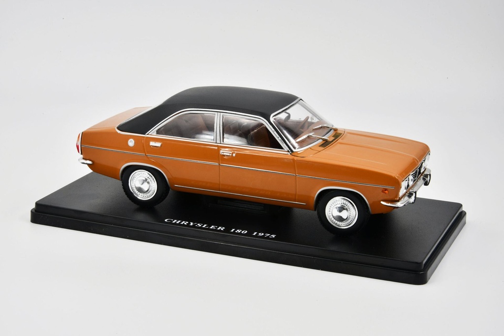 1:24 CHRYSLER 180 - 1975 + VITRINA 1:24