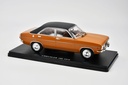 1:24 CHRYSLER 180 - 1975 + VITRINA 1:24