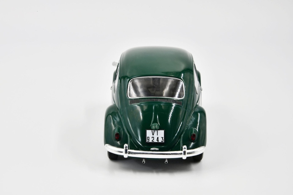 1:24 VOLKSWAGEN ESCARABAJO 1200 STANDARD 1960