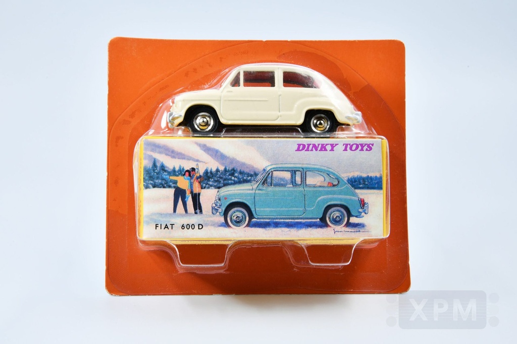 1:43 FIAT 600D - DINKY TOYS - No. 520