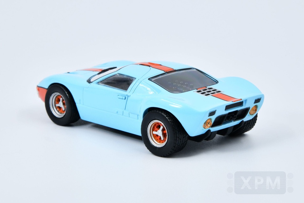 1:43 FORD GT40 - DIE ANOTHER DAY - JAMES BOND 007 - 1968