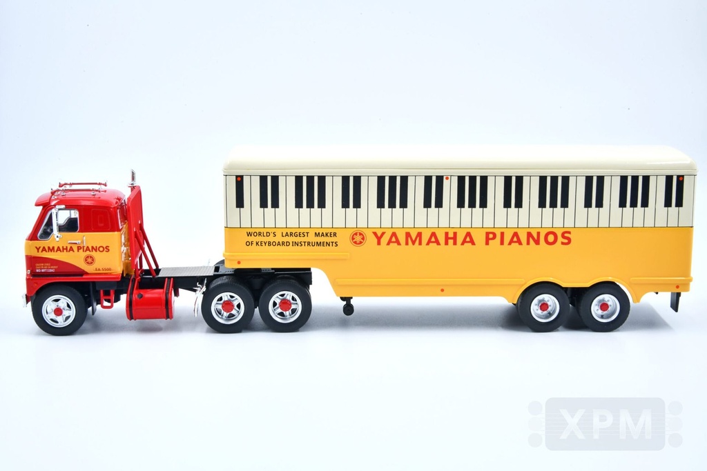 1:43 INTERNATIONAL HARVESTER	DCOF-405 "YAMAHA PIANOS" - 1959