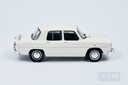 1:43 RENAULT 8