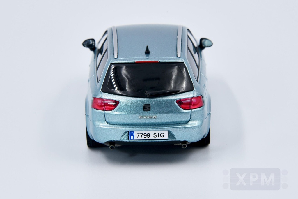 1:43 SEAT EXEO ST - 2009