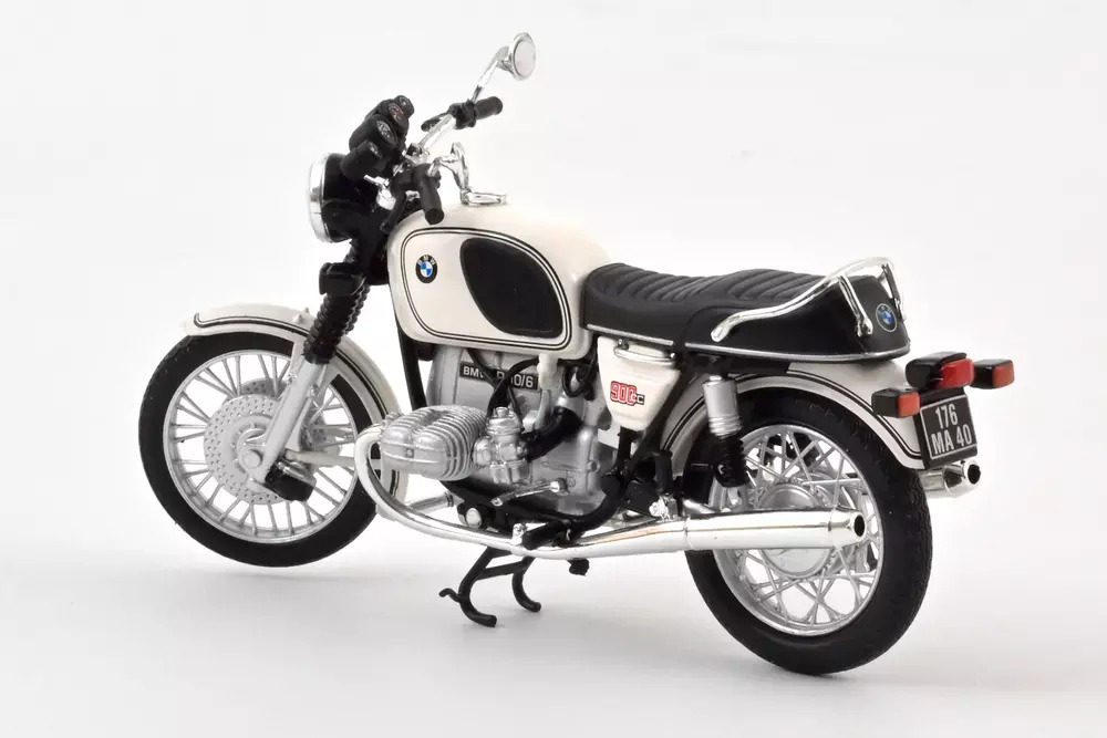 1:18 BMW R90/6 - 1974