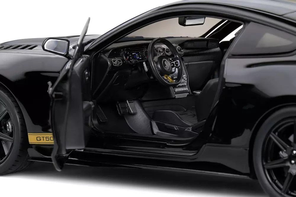 1:18 FORD SHELBY GT500-H – 2023