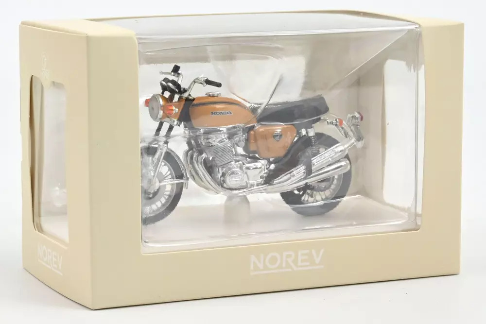 1:18 HONDA CB750 - 1969