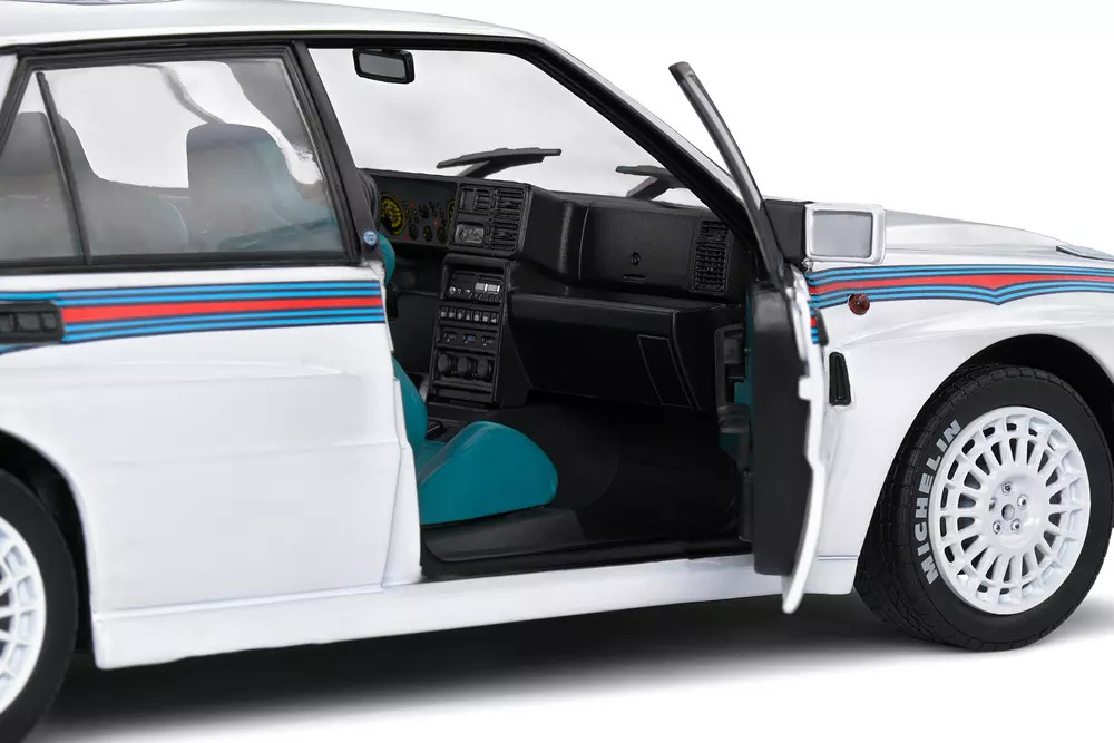 1:18 LANCIA DELTA HF INTEGRALE EVO 1 MARTINI 6 - 1992