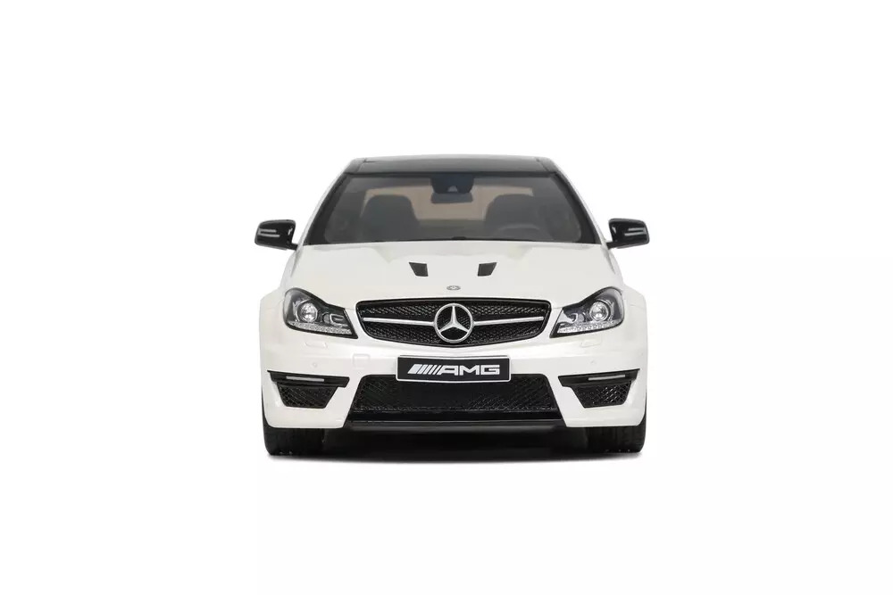 1:18 MERCEDES BENZ C63 (W204) AMG EDITION 507 - 2014 EDICIÓN LIMITADA NUMERADA