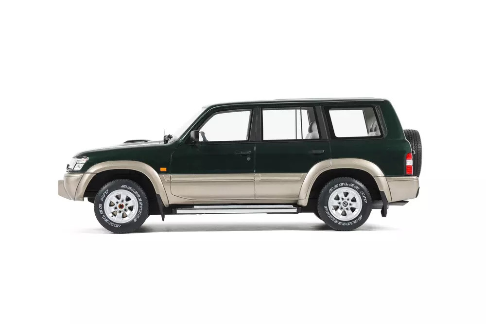 1:18 NISSAN PATROL GR Y61 - 1998 EDICIÓN LIMITADA NUMERADA