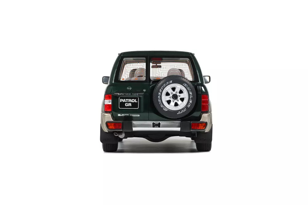 1:18 NISSAN PATROL GR Y61 - 1998 EDICIÓN LIMITADA NUMERADA