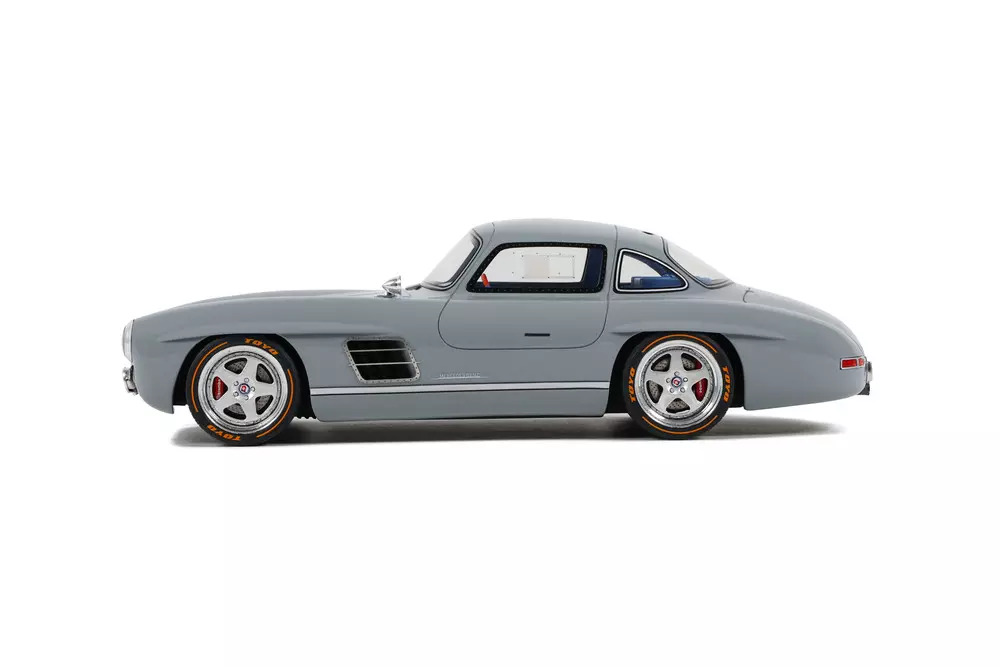 1:18 S-KLUB GULLWING MERCEDES BENZ 300SL - 2021 EDICIÓN LIMITADA NUMERADA