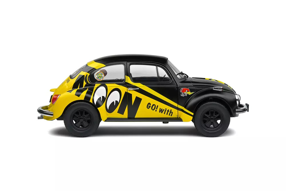 1:18 VOLKWAGEN BEETLE 1303 BLACK CUSTOM BI-COLOR - 1974