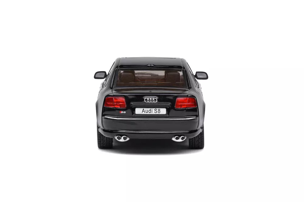 1:43 AUDI S8 (D3) – 2010