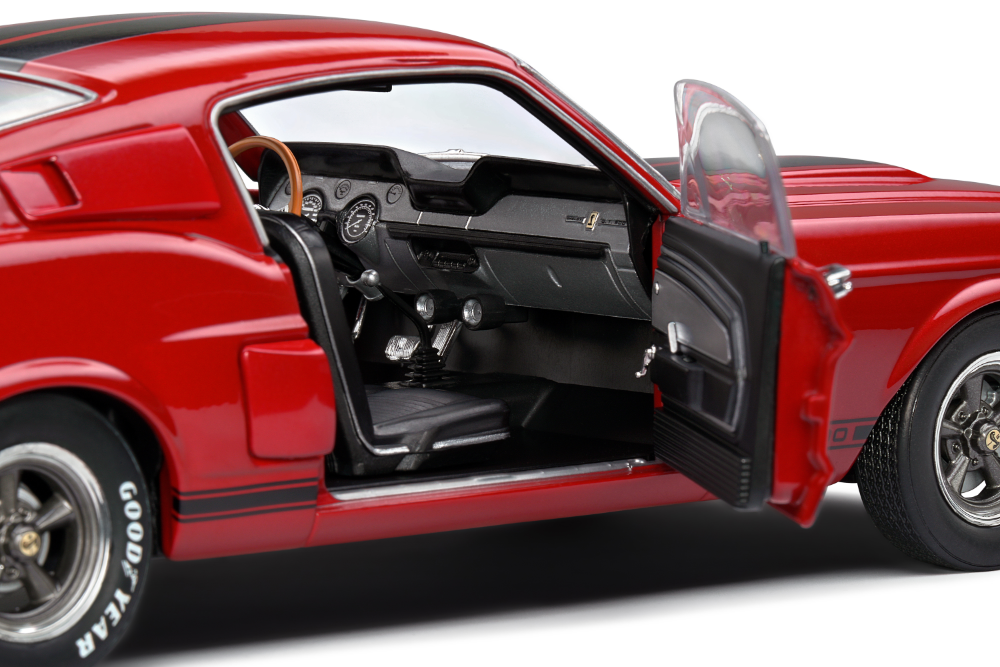 1:18 SHELBY GT500 - 1967