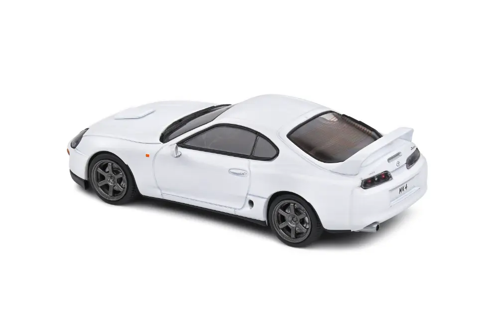 1:43 TOYOTA SUPRA MK4 - 2001