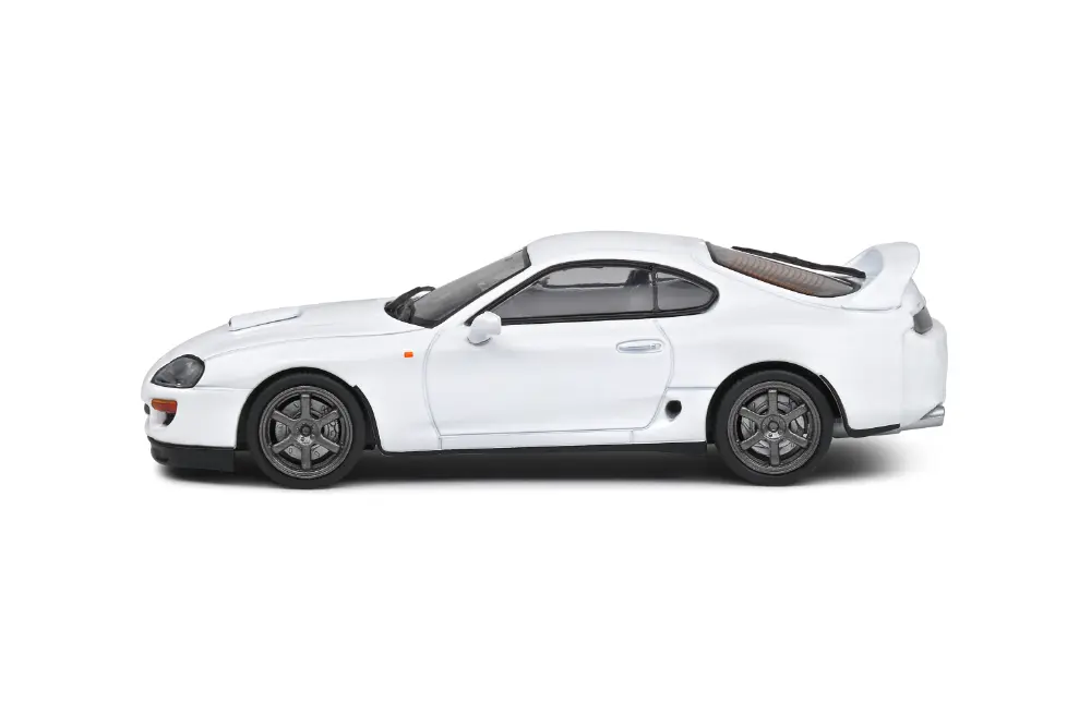 1:43 TOYOTA SUPRA MK4 - 2001