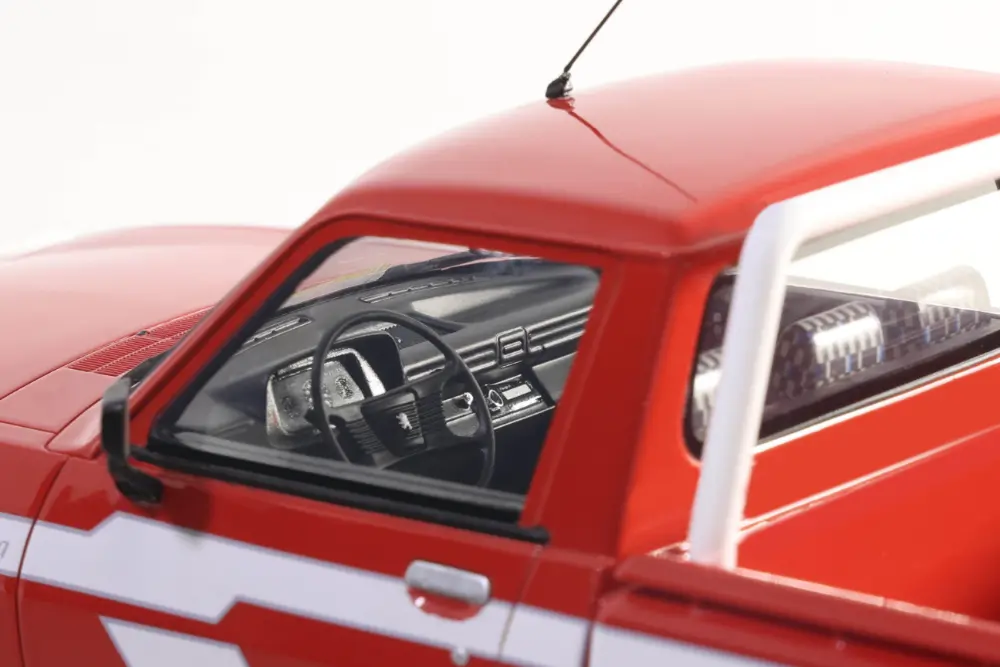 1:18 PEUGEOT 504 PICK UP DANGELO - 1993 EDICIÓN LIMITADA NUMERADA