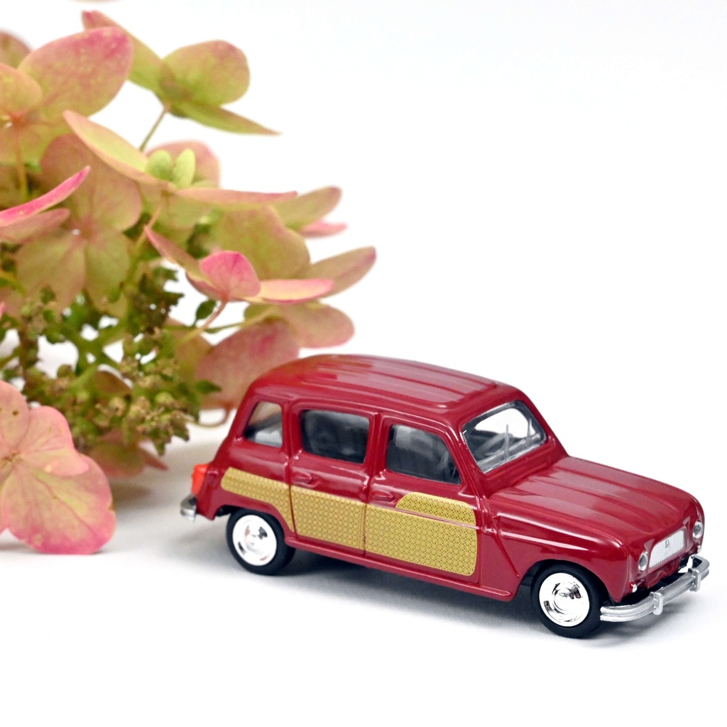 RENAULT 4 PARISIENE - 1966