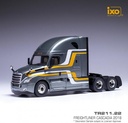 1:43 FREIGHTLINER CASCADIA - 2018