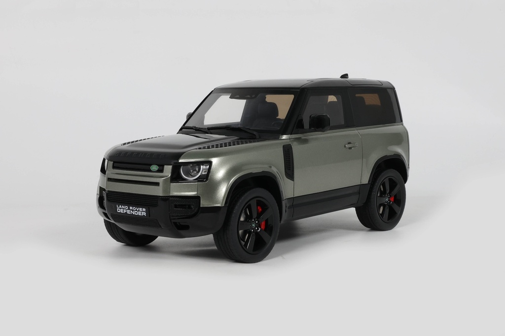 1:18 LAND ROVER DEFENDER P400 X-DYNAMIC HSE - 2021
