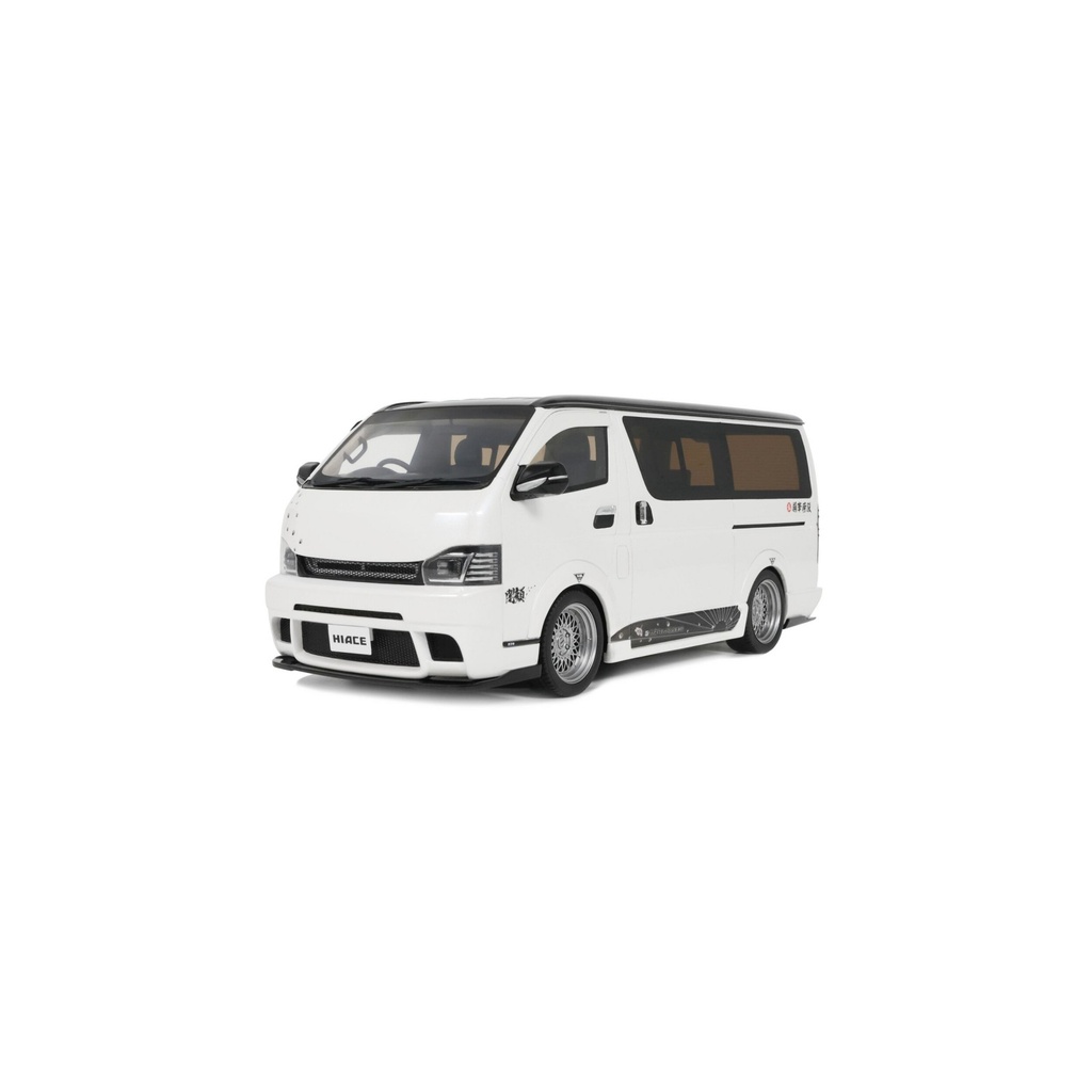 1:18 TOYOTA HIACE SUPER GL CUSTOM - 2008