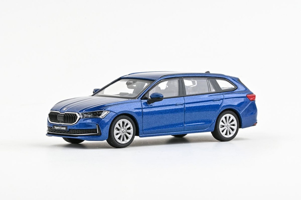 1:43 SKODA SUPERB IV - 2023