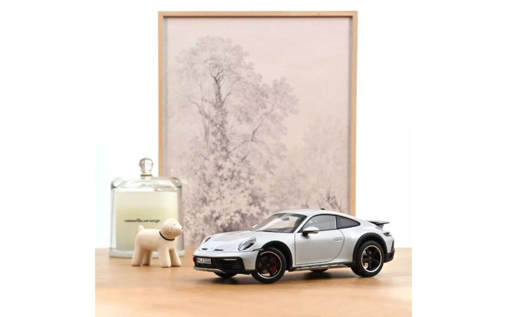 1:18 PORSCHE 911 DAKAR - 2023