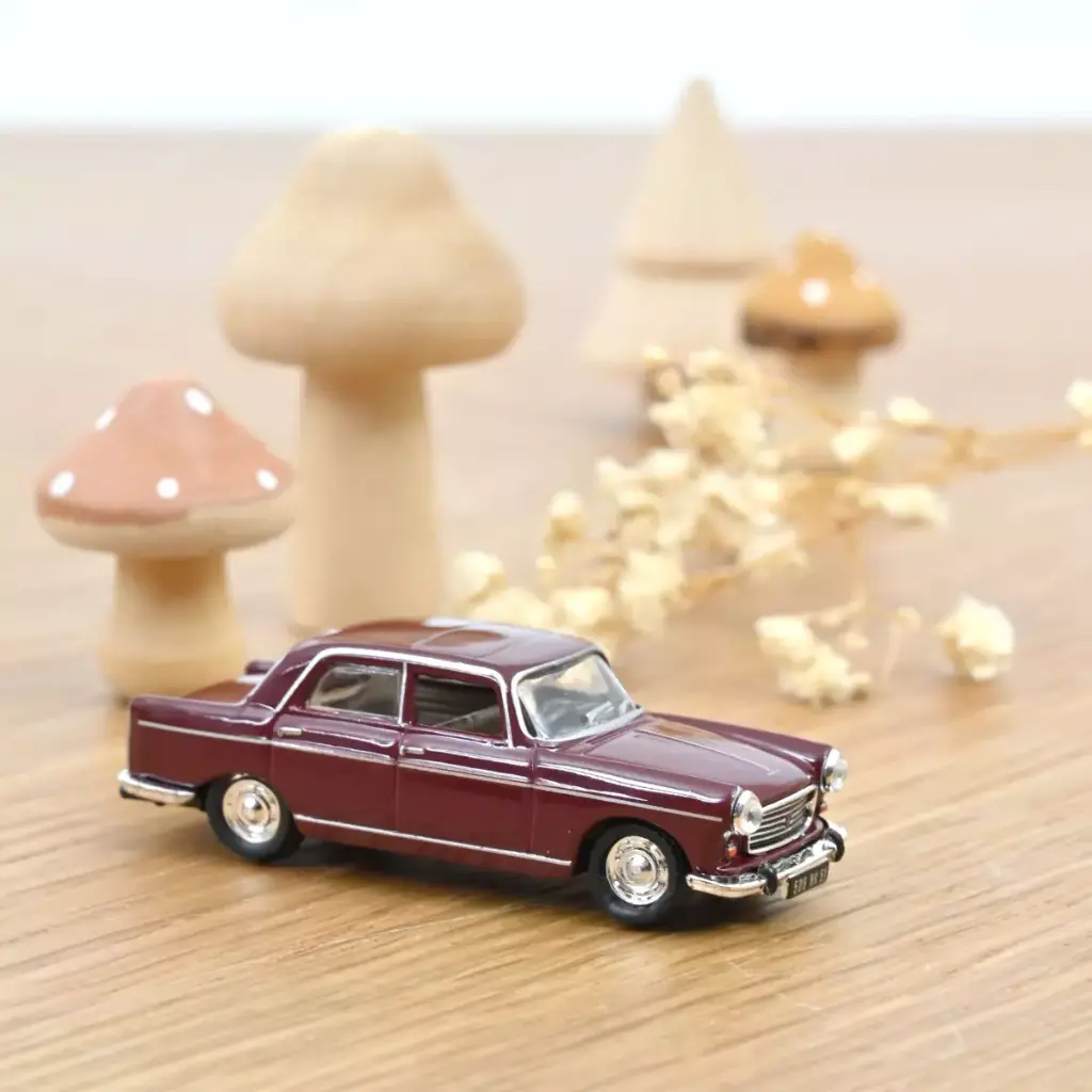 1:87 PEUGEOT 404 - 1968 