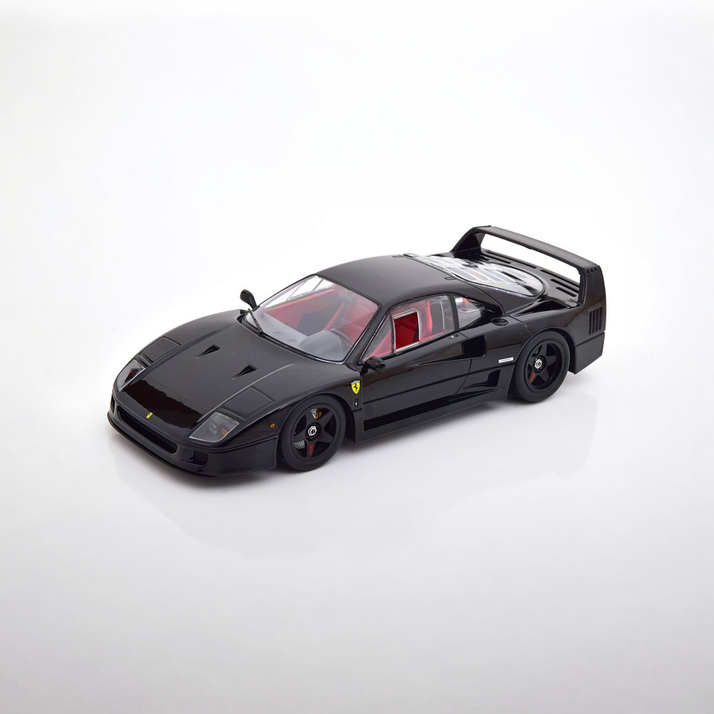 1:18 FERRARI F40 LIGHT WEIGHT - 1990
