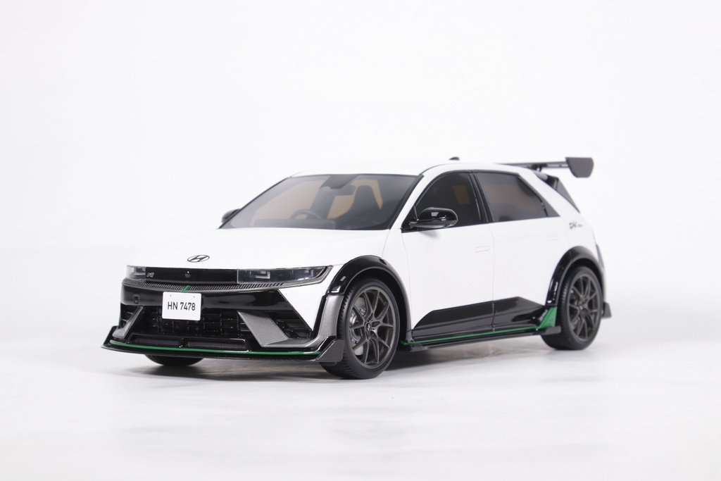 1:18 HYUNDAI IONIQ 5N DK EDITION - 2025
