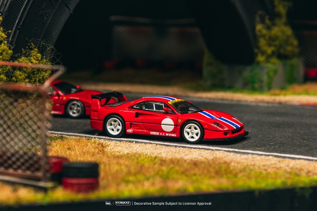 1:64 FERRARI F40 LM - 1994 TARMAC WORKS X HOBBY64